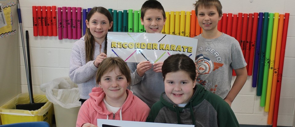 WAO students who won &#39;recorder karate&#39;